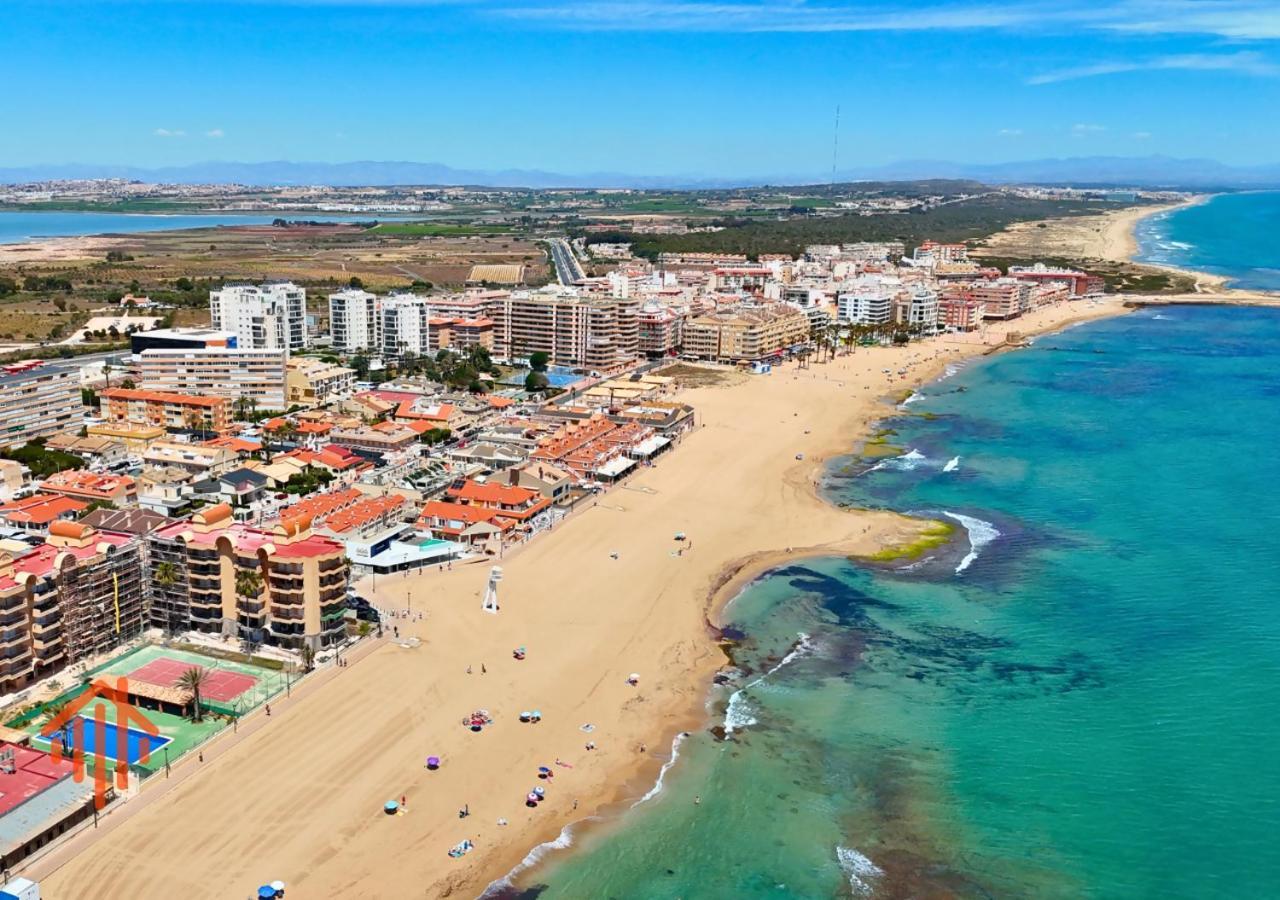 Chalet En La Mata A 50 Metros De La Playa Torrevieja Exterior photo