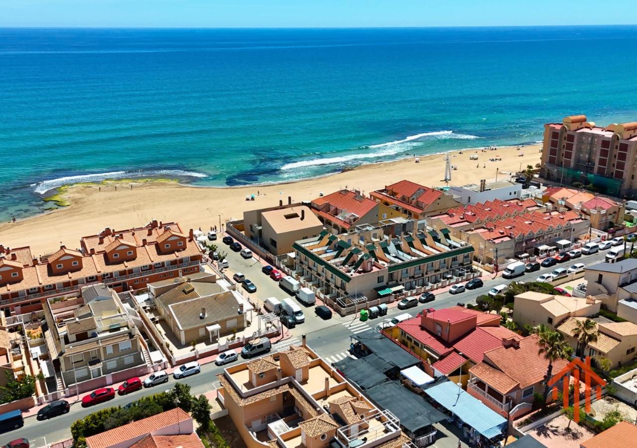 Chalet En La Mata A 50 Metros De La Playa Torrevieja Exterior photo
